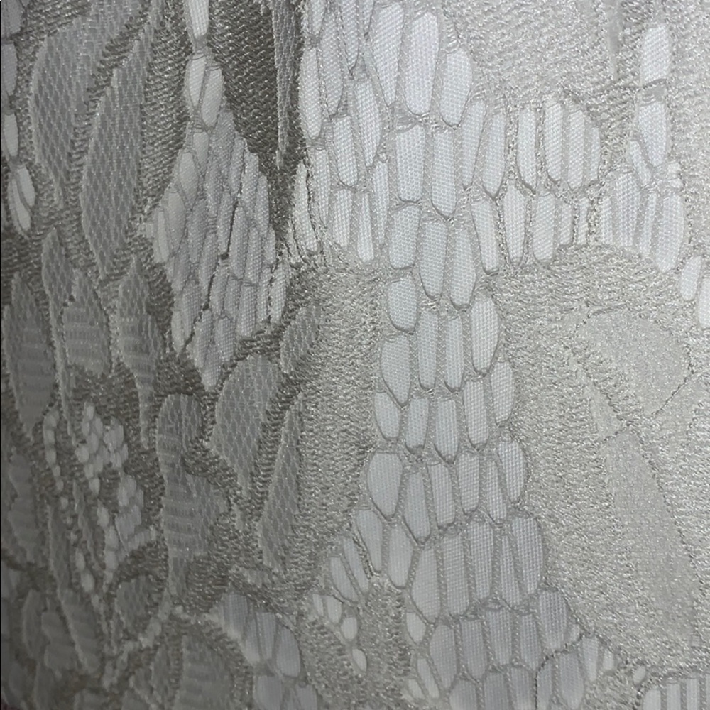Dress - Picture 4 of 5